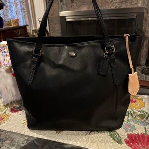 COACH BLACK TOTE BAG